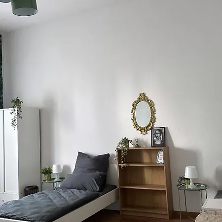 Apartment Premium-apartment Im Duisburger Sueden, Naehe Duesseldorf Flughafen & Messe, Komplett Ausgestattetes Mit Modernen Altbau-flair *