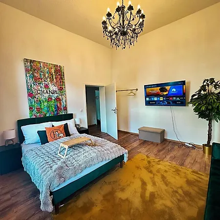 公寓 Premium-apartment Im Duisburger Sueden, Naehe Duesseldorf Flughafen & Messe, Komplett Ausgestattetes Mit Modernen Altbau-flair 杜伊斯堡