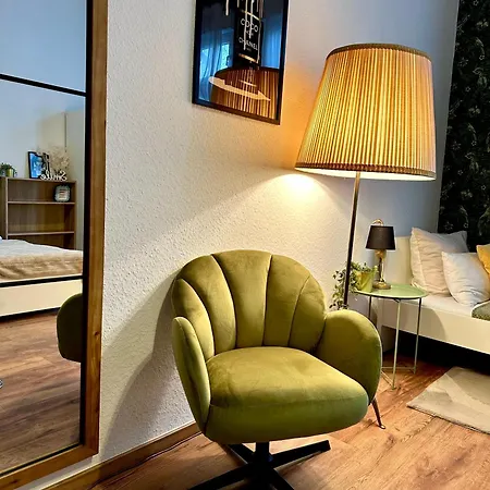 Apartment Premium-apartment Im Duisburger Sueden, Naehe Duesseldorf Flughafen & Messe, Komplett Ausgestattetes Mit Modernen Altbau-flair Duisburg